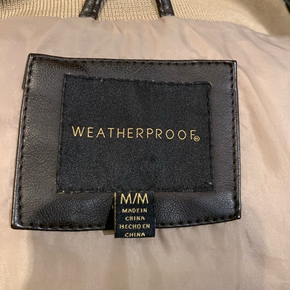 Tan puffer jacket - Picture 4 of 4